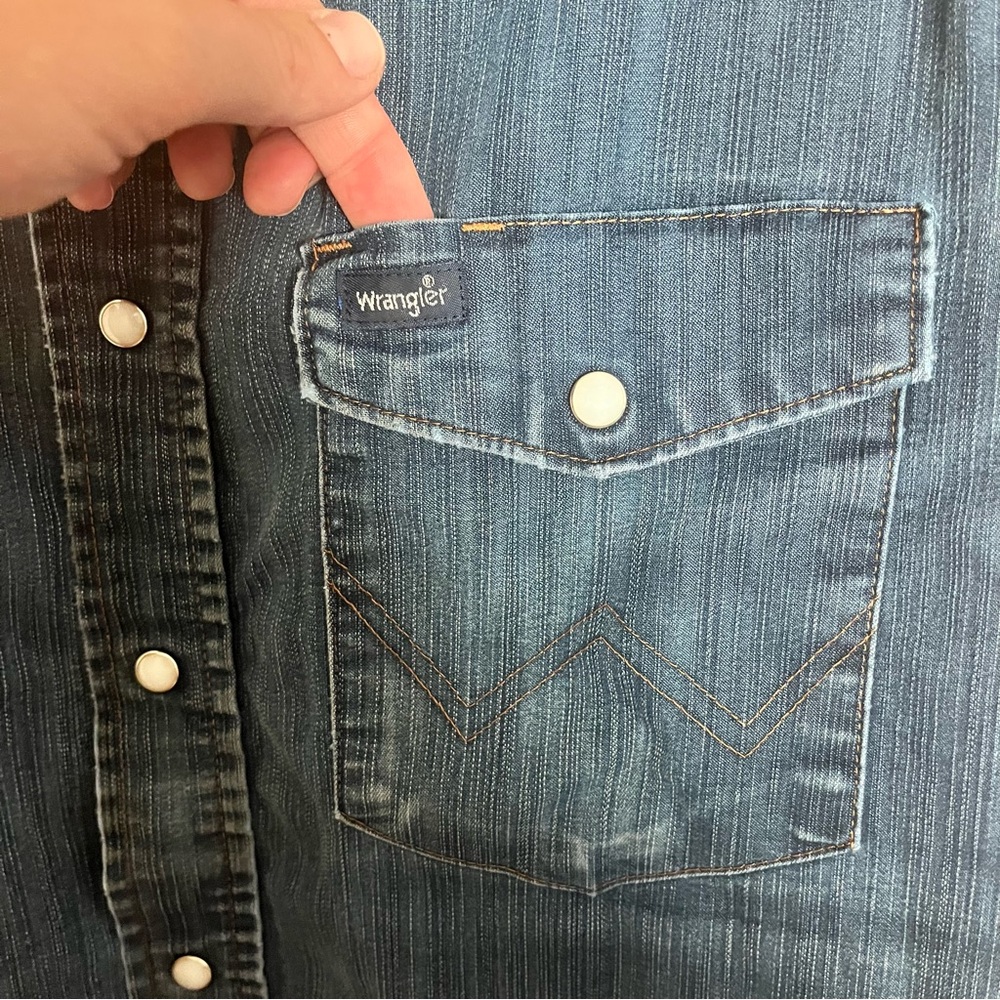 Wrangler Advanced Comfort Denim Shirt - Picture 4 of 6